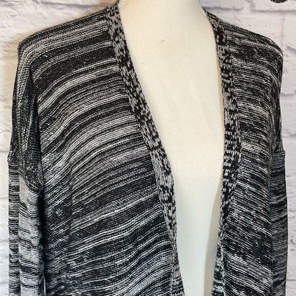 POOF Excellence Open Front Cardigan Size Small - Picture 3 of 9